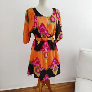 Sangria Dress / Colorful / Elastic Waist / Size 6